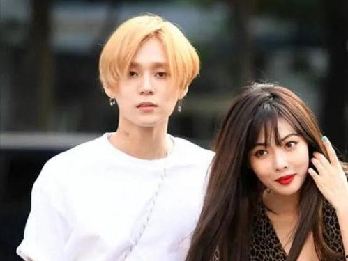 女明星吃瓜小说,女明星的甜蜜瓜田秘事