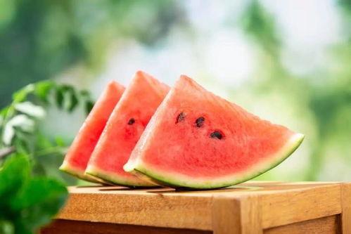 吃瓜不搬瓜,品鉴瓜果，不搬瓜传谣