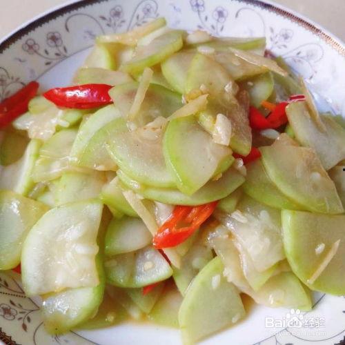 葫芦瓜整个的吃,从藤蔓到餐桌的完美蜕变